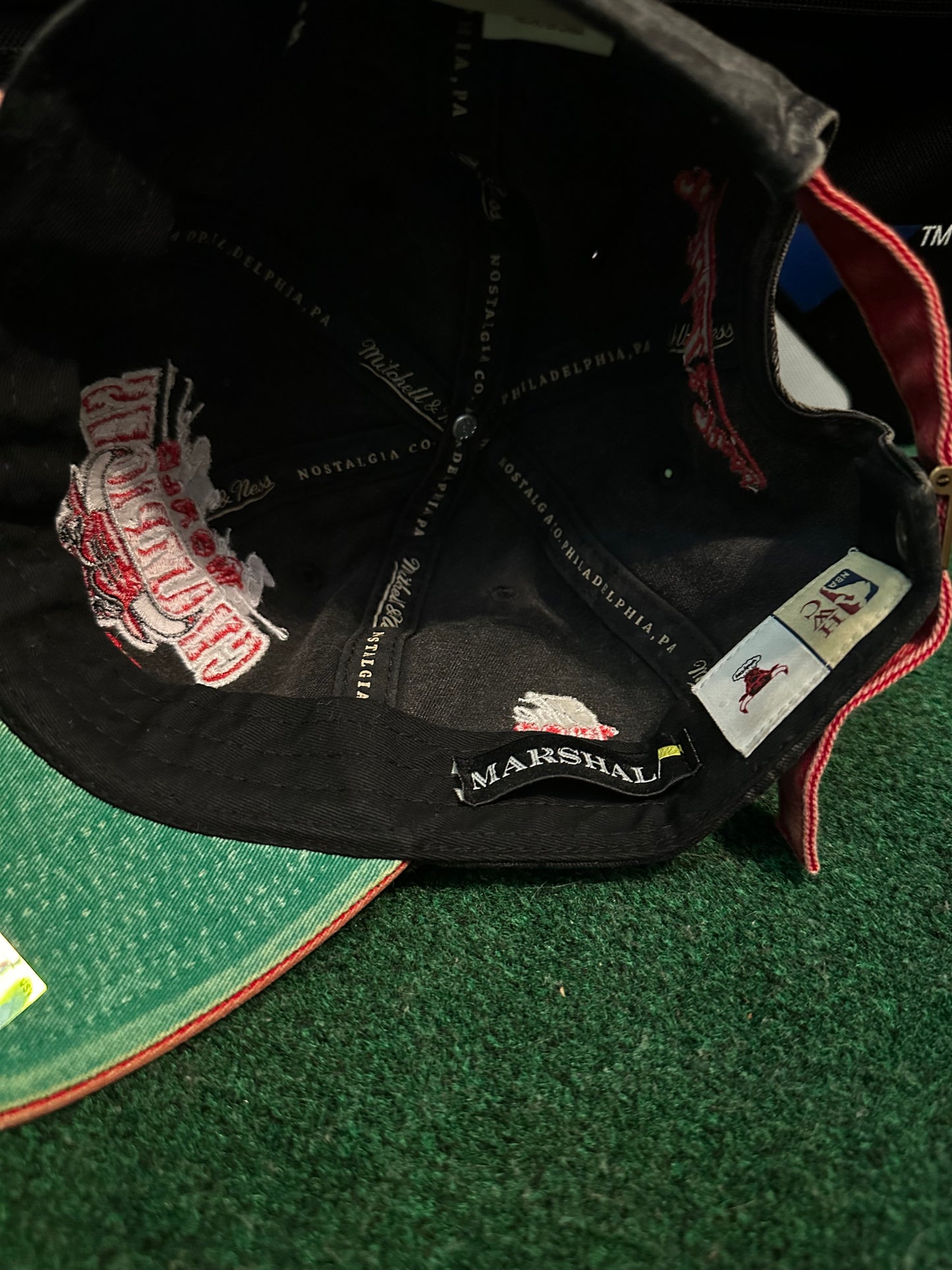 Mitchell & Ness Bulls Hat