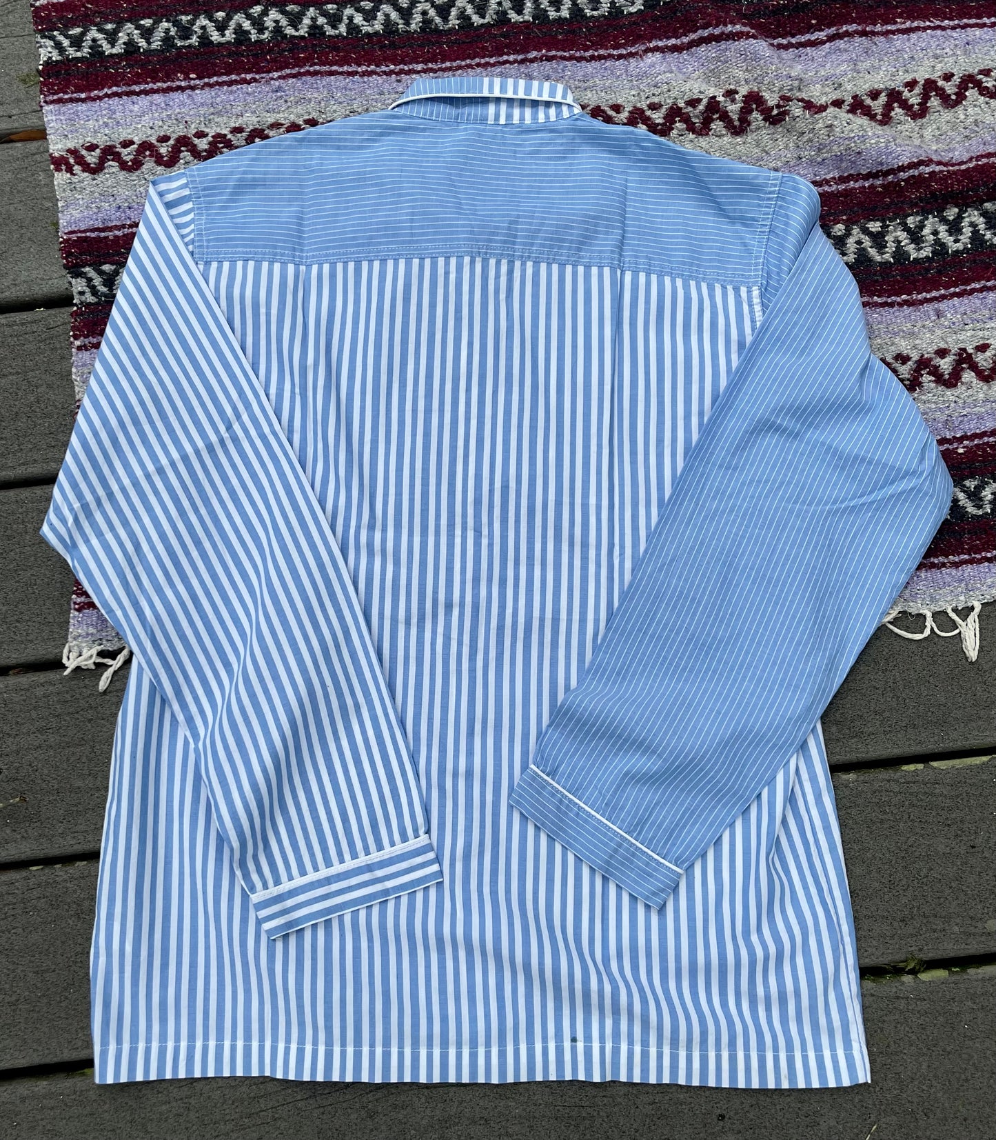 Gap Button Up Shirt
