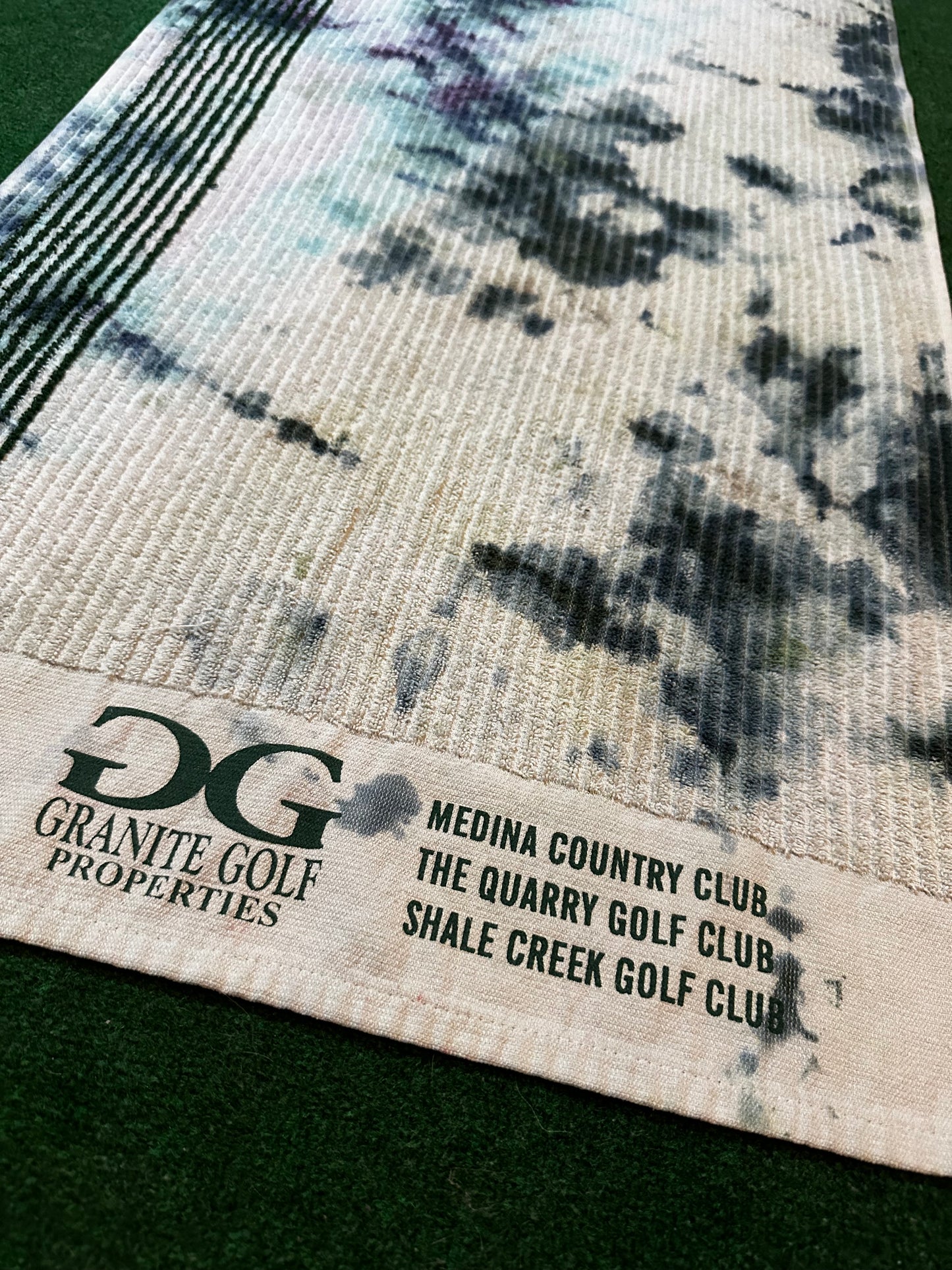 “Split” Caddie Towel