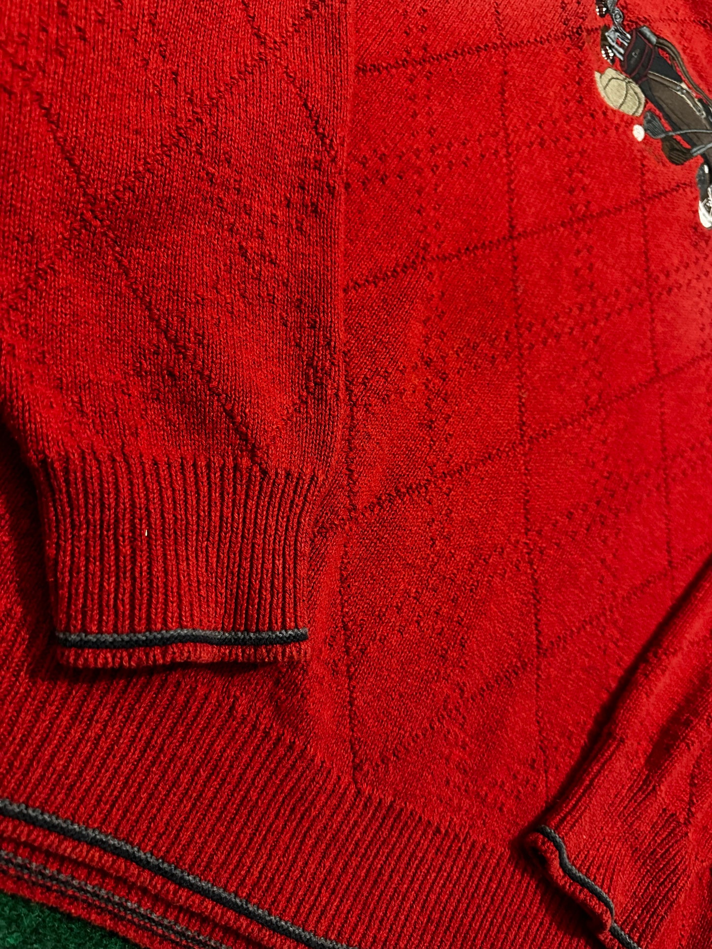 Vintage Pinnacle Pullover